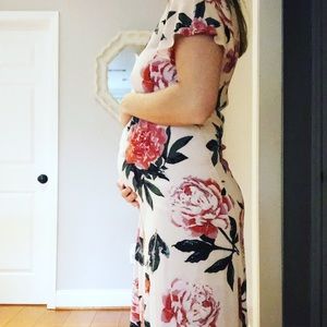 Perfect maternity or spring maxi dress